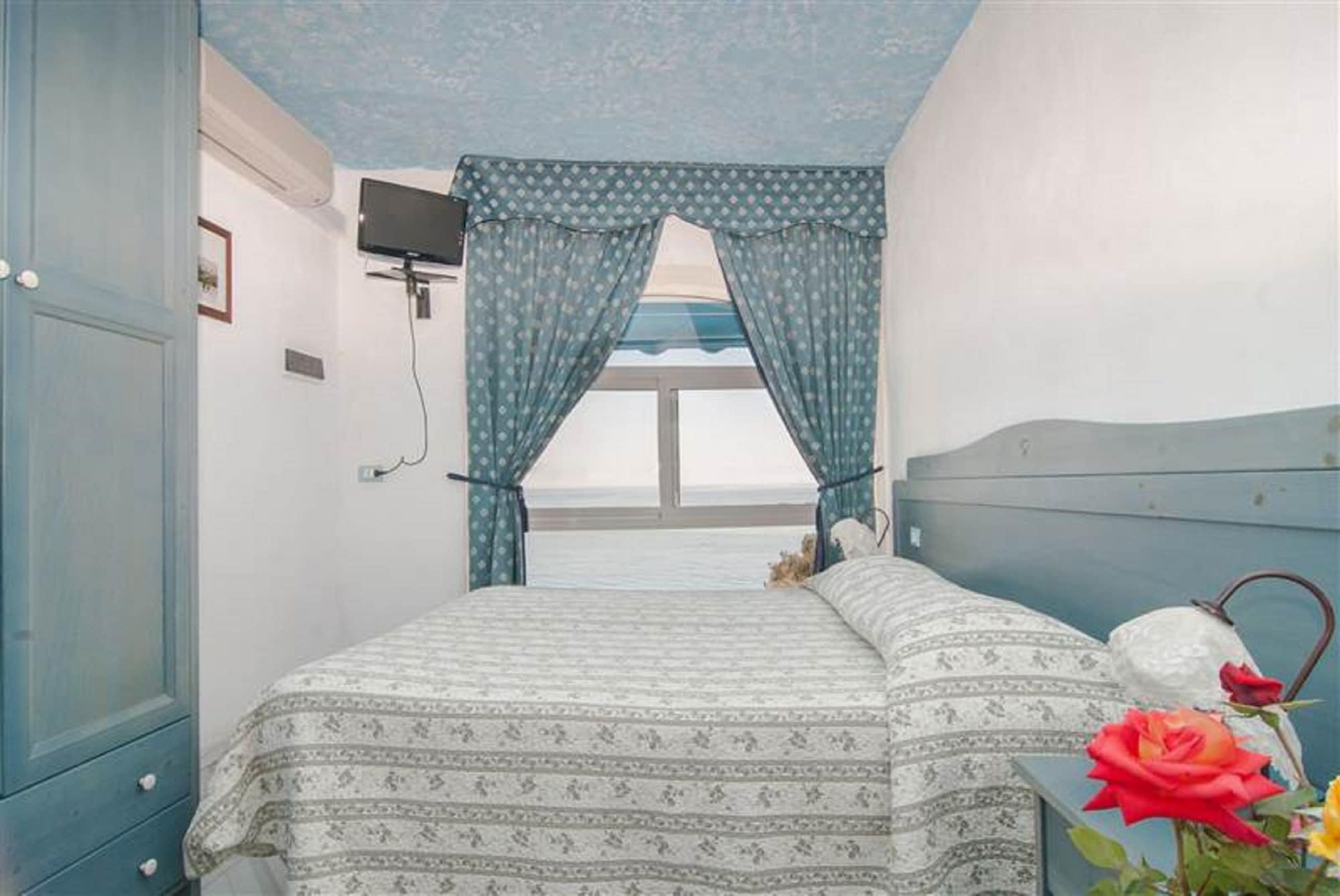 Hotel La Ninfea Іскія Екстер'єр фото
