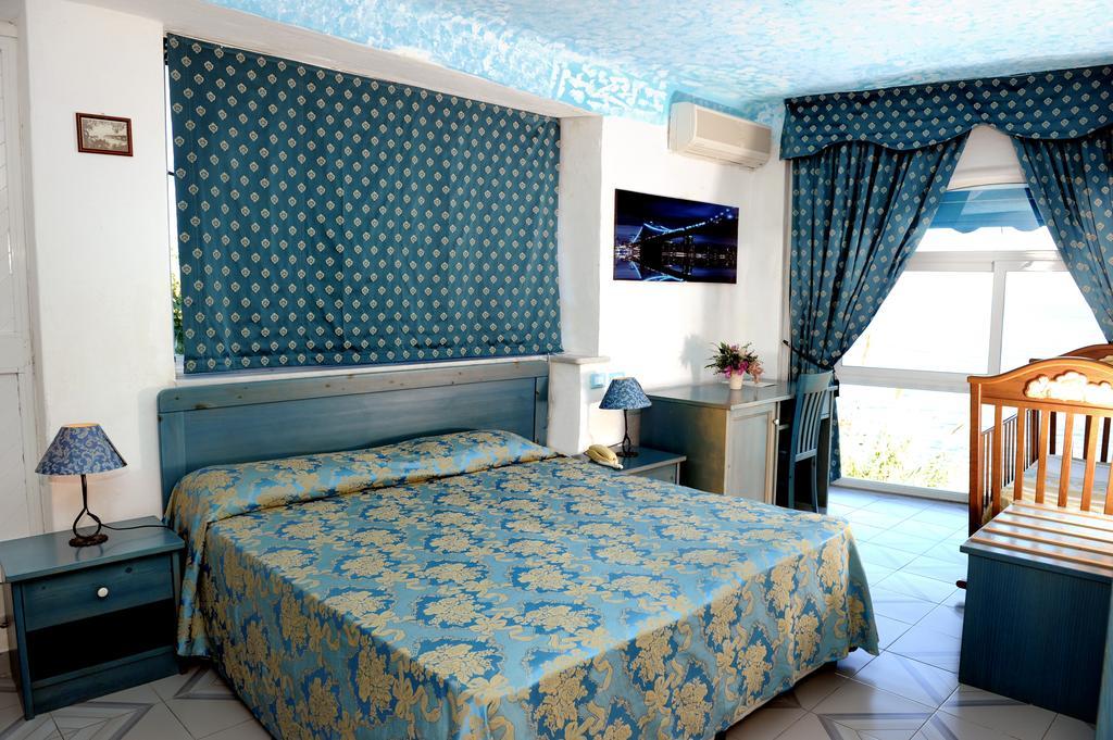 Hotel La Ninfea Іскія Екстер'єр фото