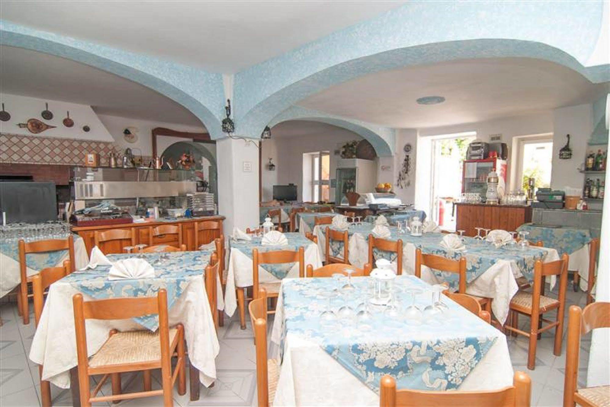 Hotel La Ninfea Іскія Екстер'єр фото