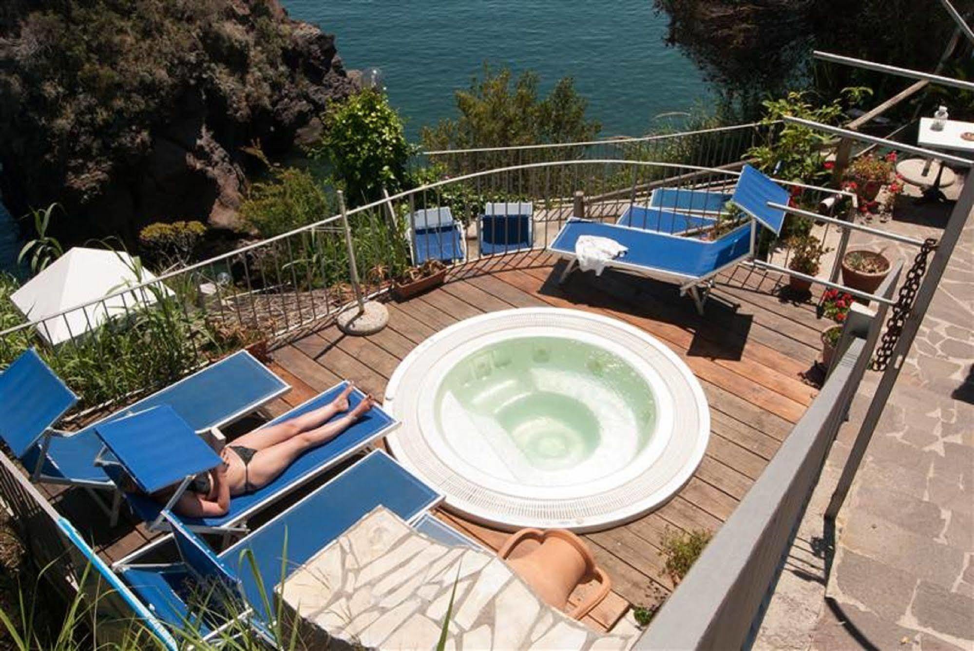 Hotel La Ninfea Іскія Екстер'єр фото
